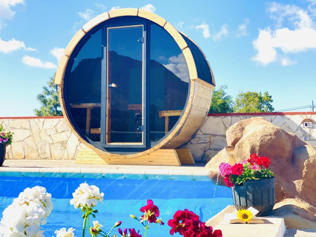 Nashira Hot Tub Piscina Y Jardin Villa Buzanada Eksteriør bilde